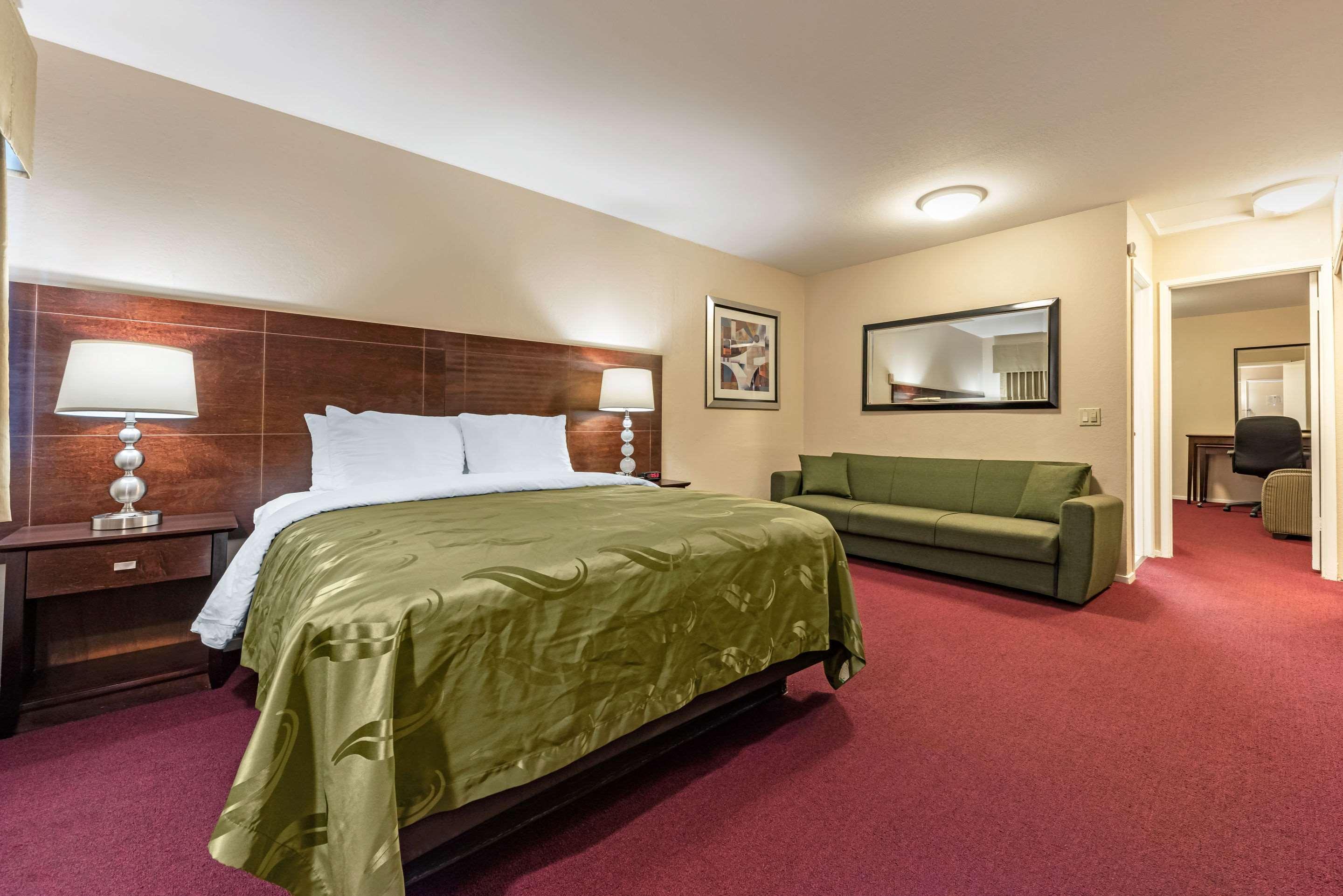 Scottish Fairway Inn Монтерей Екстер'єр фото