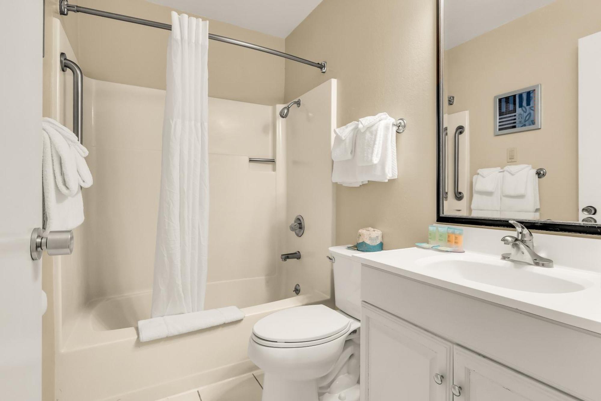 Scottish Fairway Inn Монтерей Екстер'єр фото